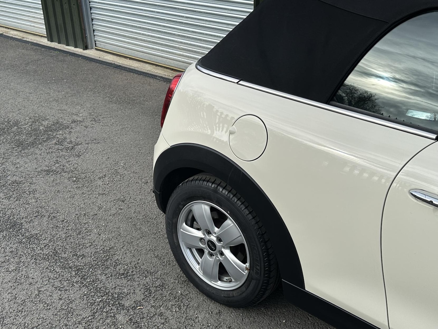 Used MINI Convertible 2020 for sale - 76467843: Photo 5