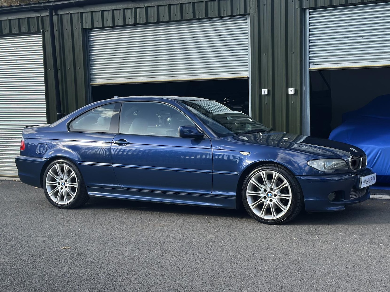 Used BMW 3 Series 2005 for sale - 76375741: Photo 2