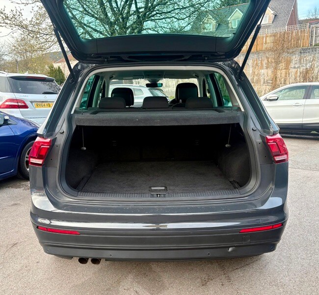 Used Volkswagen Tiguan 2018 for sale - 78168151: Photo 8