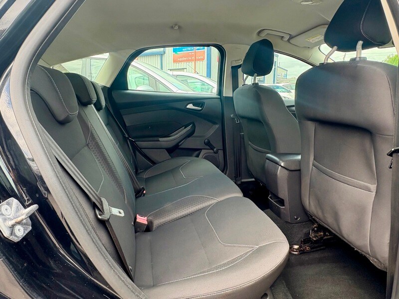 Used Ford Focus 2015 for sale - 76950878: Photo 17