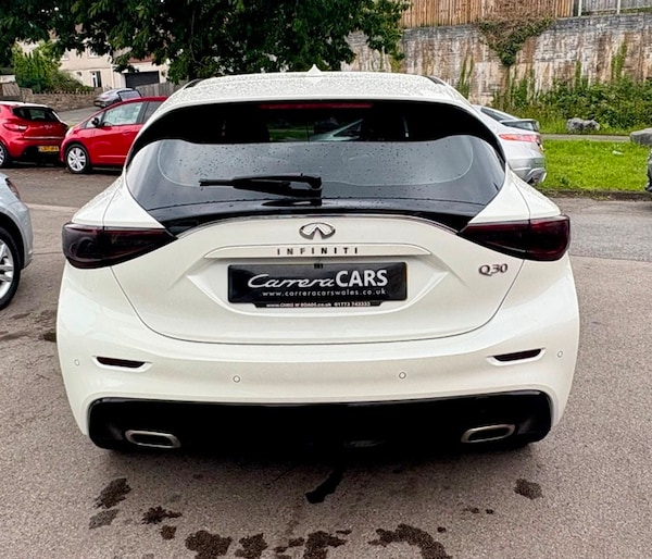 Used Infiniti Q30 2017 for sale - 74968599: Photo 6