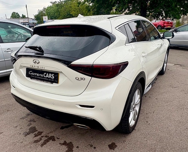 Used Infiniti Q30 2017 for sale - 74968599: Photo 9