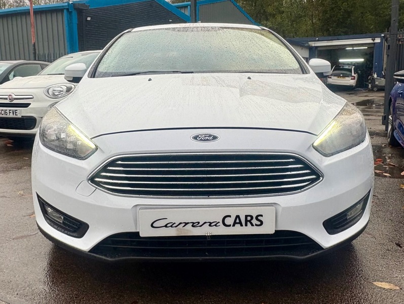 Used Ford Focus 2016 for sale - 76376415: Photo 2
