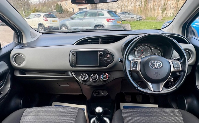 Used Toyota Yaris 2017 for sale - 78056799: Photo 12