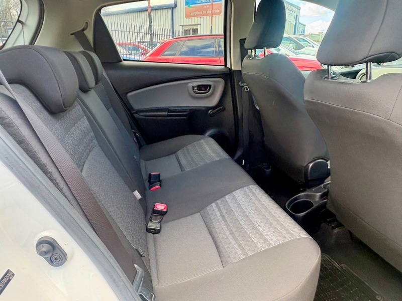 Used Toyota Yaris 2017 for sale - 78056799: Photo 18