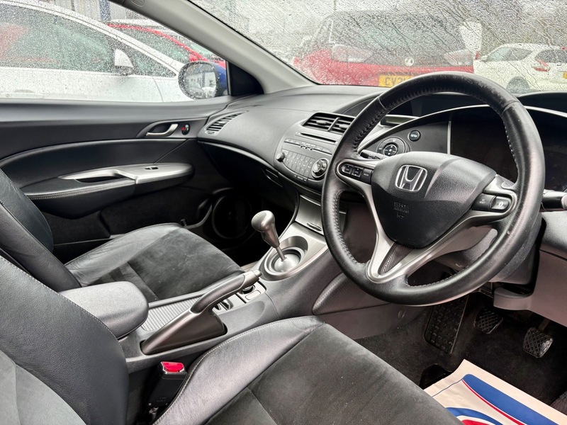 Used Honda Civic 2011 for sale - 77906074: Photo 13