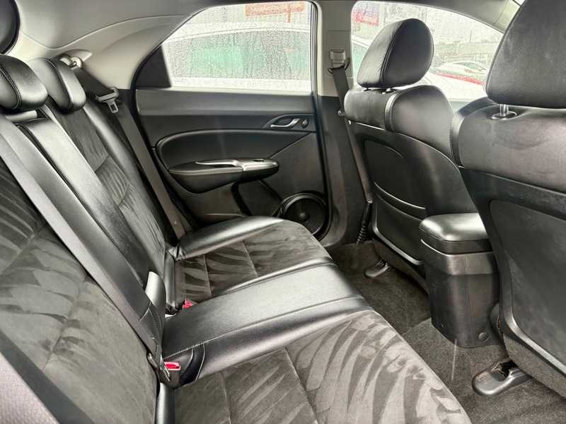 Used Honda Civic 2011 for sale - 77906074: Photo 18