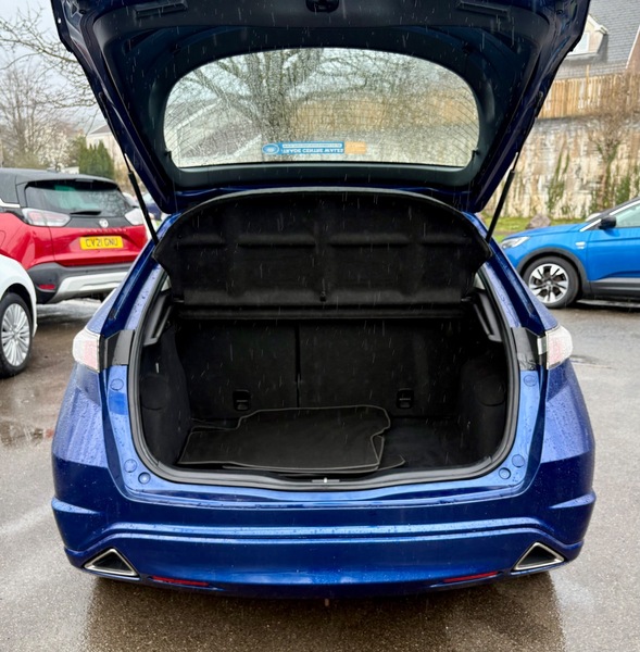 Used Honda Civic 2011 for sale - 77906074: Photo 8