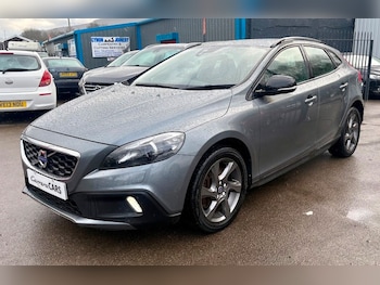 Used Volvo V40 2016 for sale - 78345288: Photo