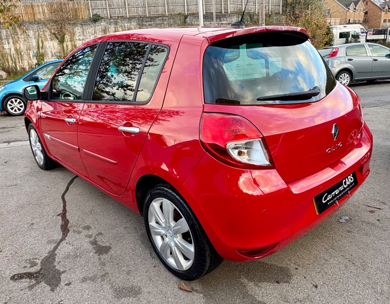 Used Renault Clio 2011 for sale - 76396642: Photo 5