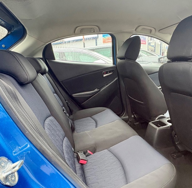 Used Mazda Mazda2 2015 for sale - 77452747: Photo 18