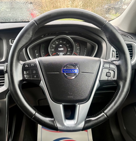 Used Volvo V40 2016 for sale - 77370396: Photo 12