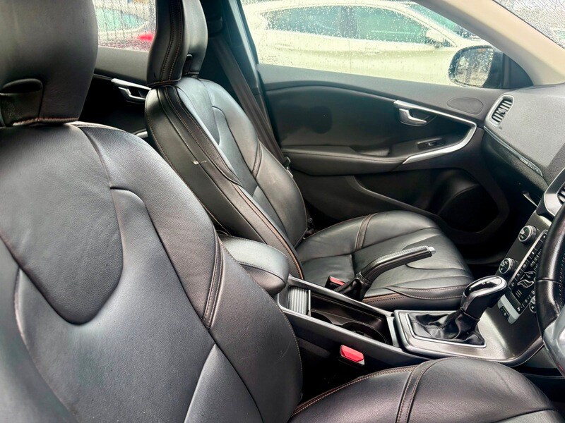 Used Volvo V40 2016 for sale - 77370396: Photo 16