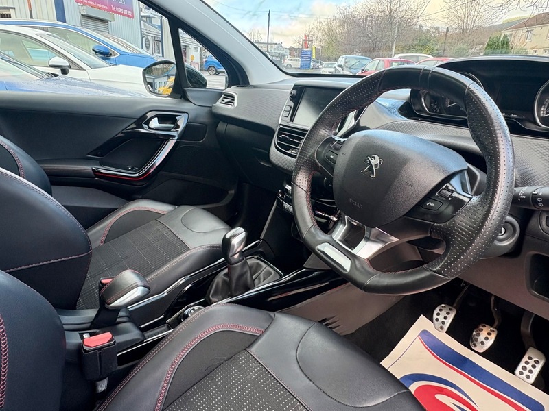 Used Peugeot 2008 2018 for sale - 76591280: Photo 13