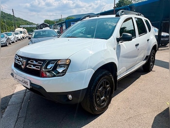 Used Dacia Duster 2018 for sale - 79266269: Photo