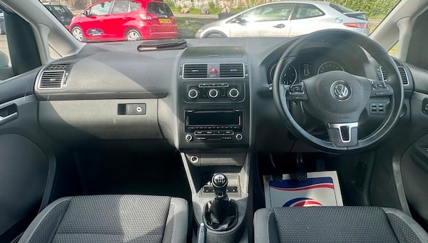Used Volkswagen Touran 2015 for sale - 74884763: Photo 12