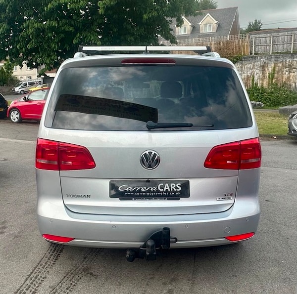 Used Volkswagen Touran 2015 for sale - 74884763: Photo 6