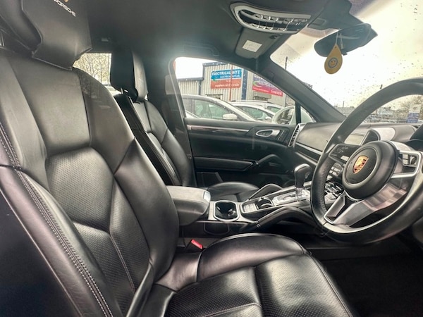 Used Porsche Cayenne 2016 for sale - 74361863: Photo 13