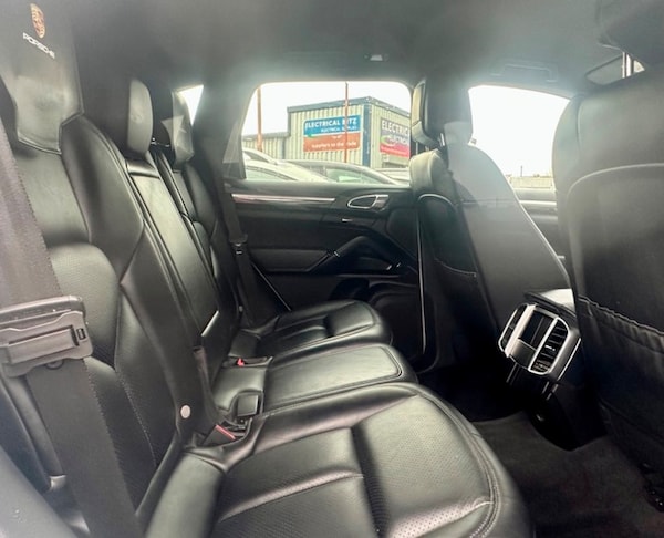 Used Porsche Cayenne 2016 for sale - 74361863: Photo 15