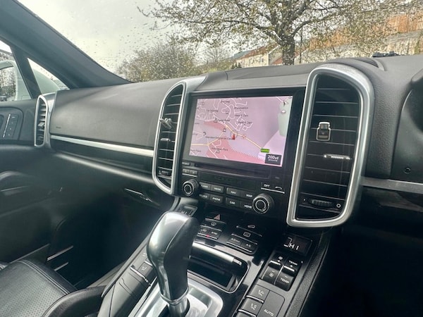 Used Porsche Cayenne 2016 for sale - 74361863: Photo 19