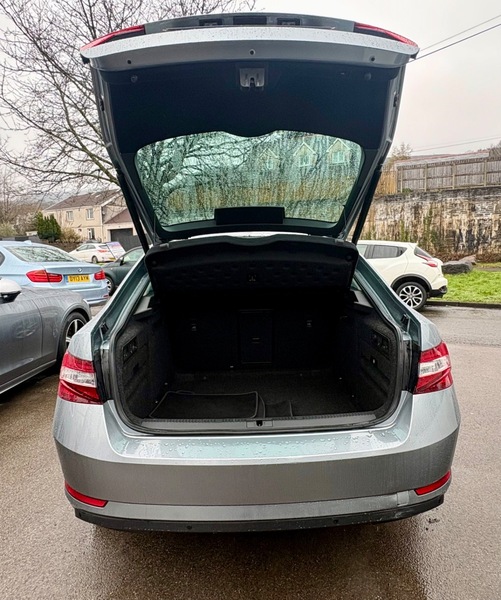 Used Skoda Superb 2017 for sale - 77521744: Photo 8