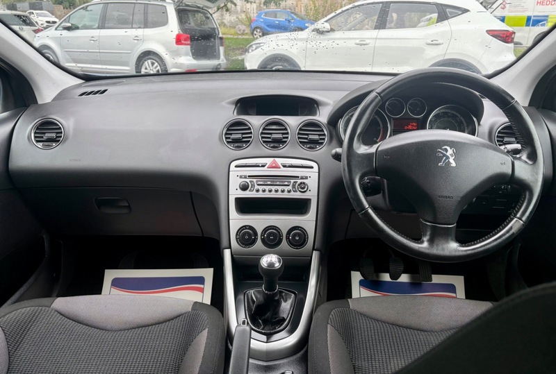 Used Peugeot 308 2012 for sale - 76119453: Photo 11