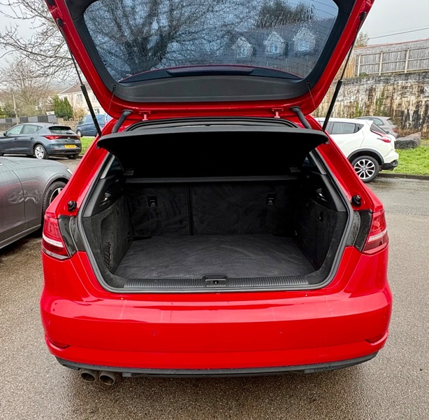 Used Audi A3 2017 for sale - 77632308: Photo 8