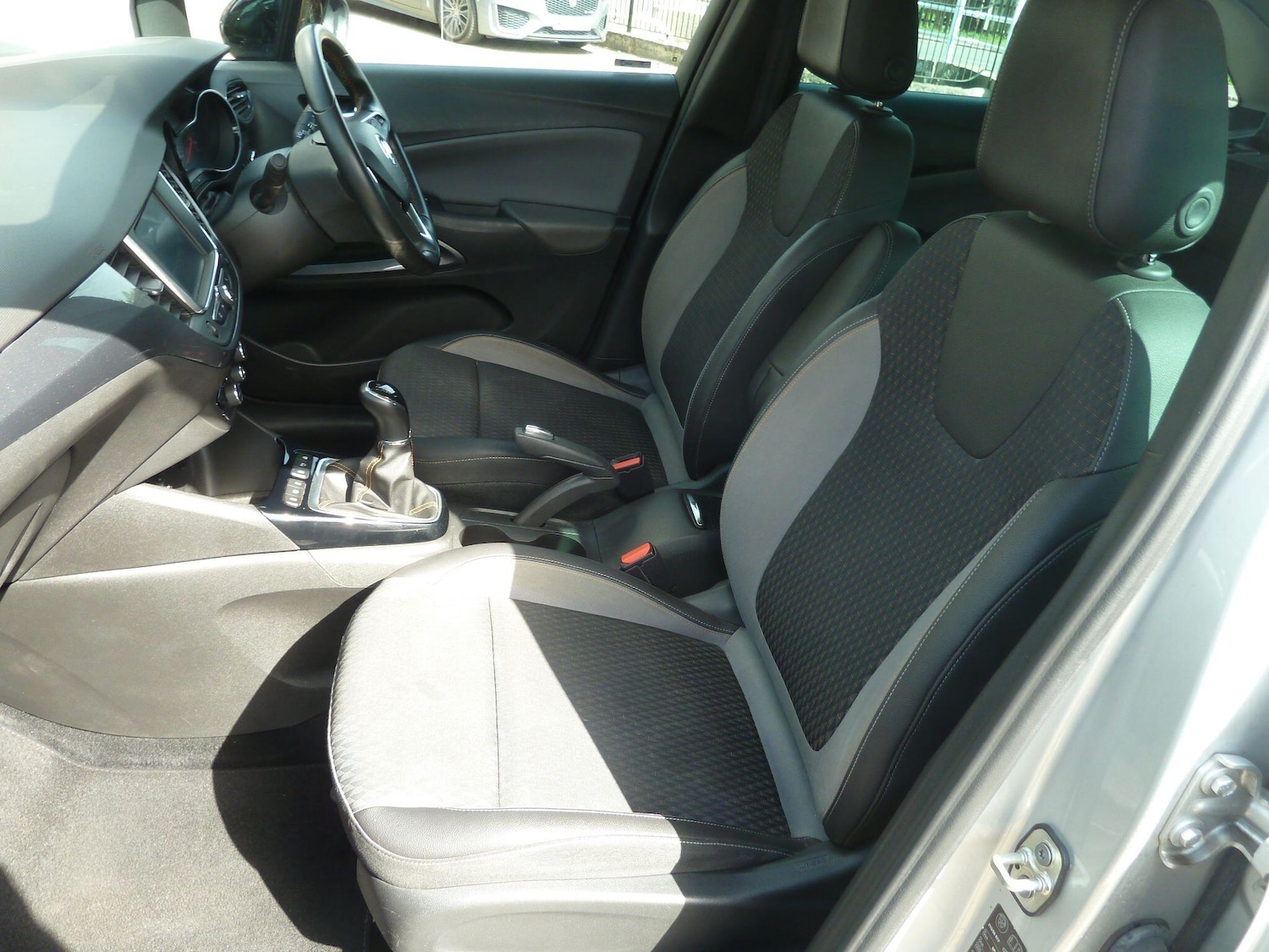 Used Vauxhall Crossland X 2017 for sale - 78204141: Photo 17