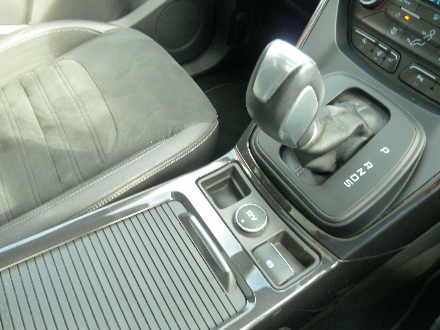 Used Ford Kuga 2016 for sale - 76136063: Photo 7
