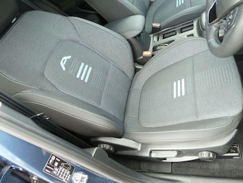 Used Ford Focus 2024 for sale - 76987794: Photo