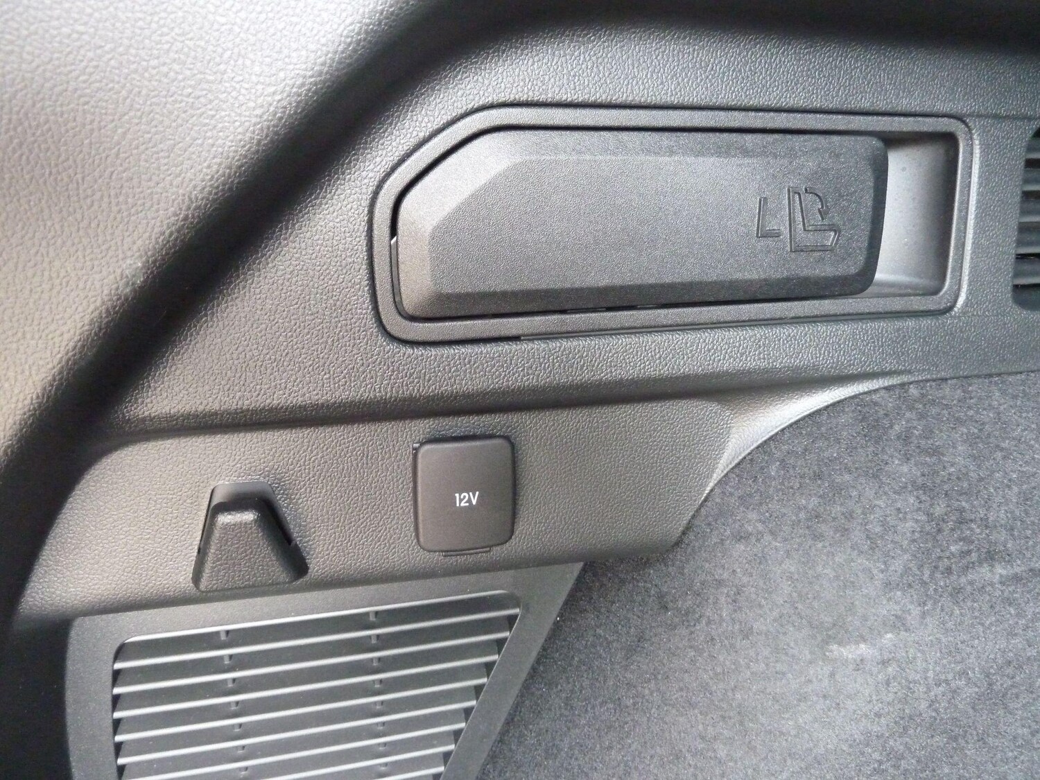 Used Ford Kuga 2022 for sale - 75990240: Photo 14