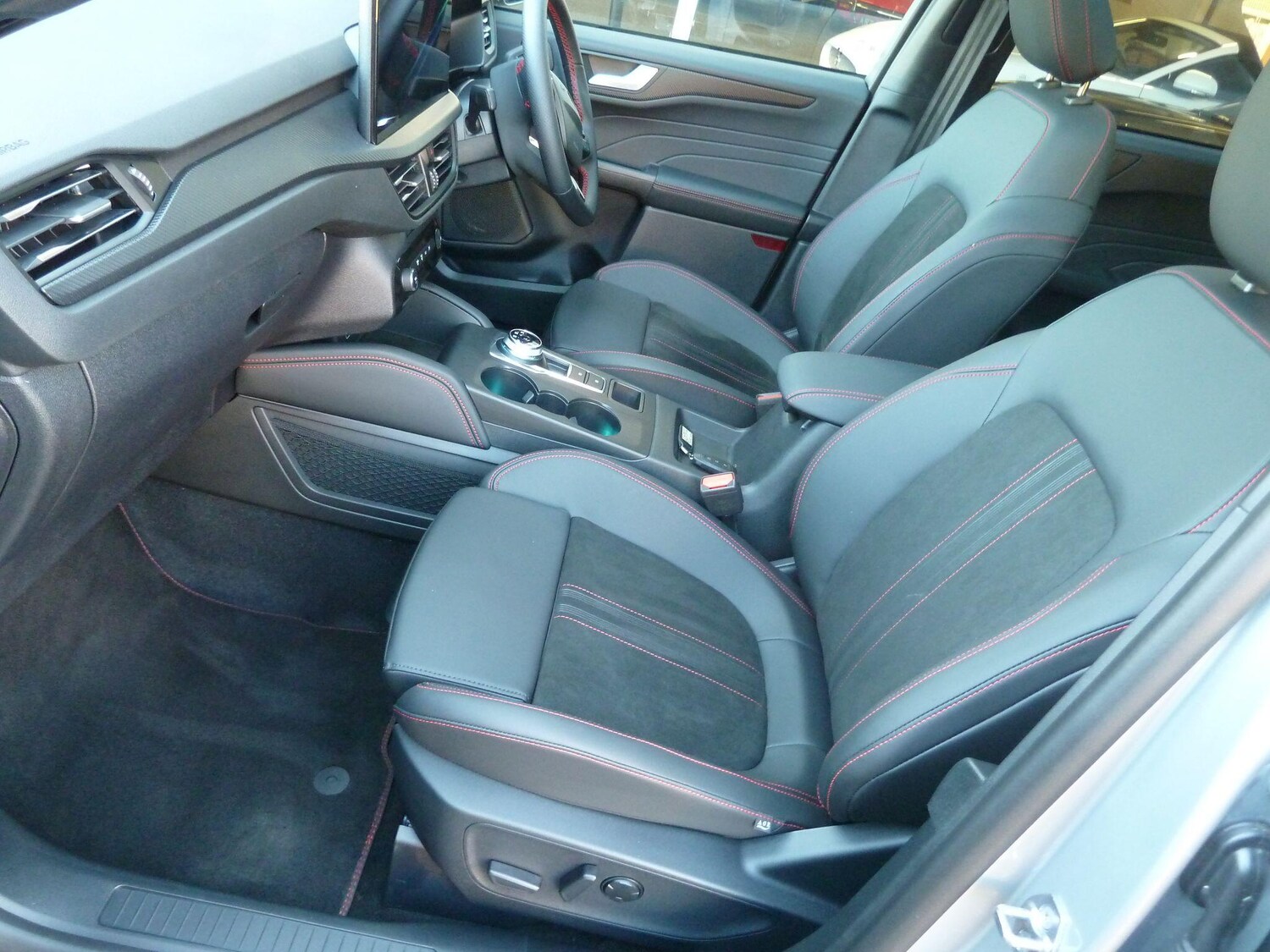 Used Ford Kuga 2025 for sale - 77670635: Photo 37