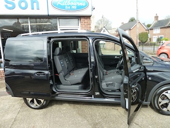 Used Ford Grand Tourneo Connect 2024 for sale - 78007510: Photo