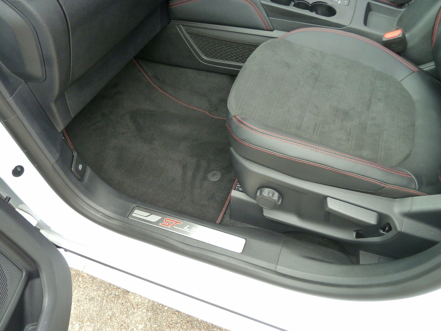 Used Ford Kuga for sale - 77738650: Photo 17