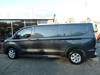 Used Ford Transit Custom 2024 for sale - 76388940: Photo