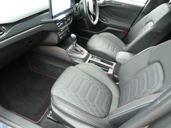 Used Ford Focus 2024 for sale - 76270160: Photo 30