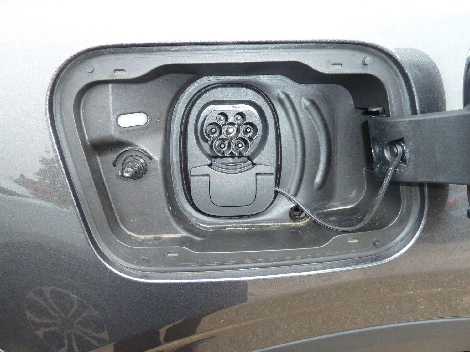 Used Ford Explorer 2024 for sale - 77190679: Photo 28