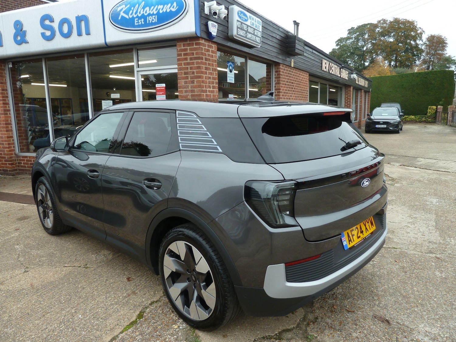 Used Ford Explorer 2024 for sale - 77190679: Photo 3