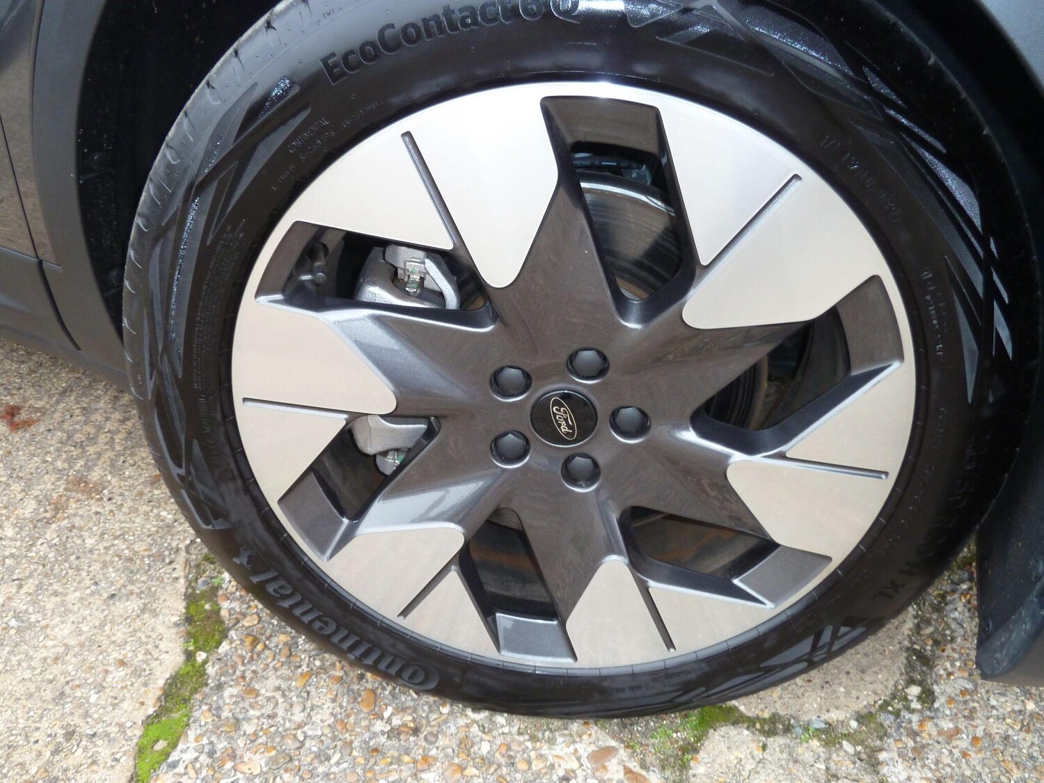 Used Ford Explorer 2024 for sale - 77190679: Photo 30