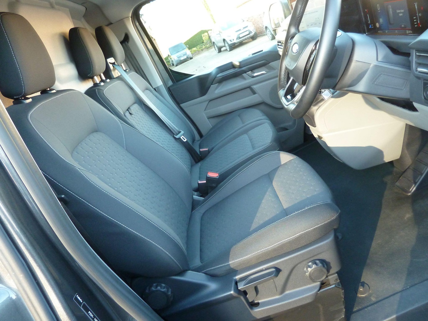 Used Ford Transit Custom for sale - 76992857: Photo 41