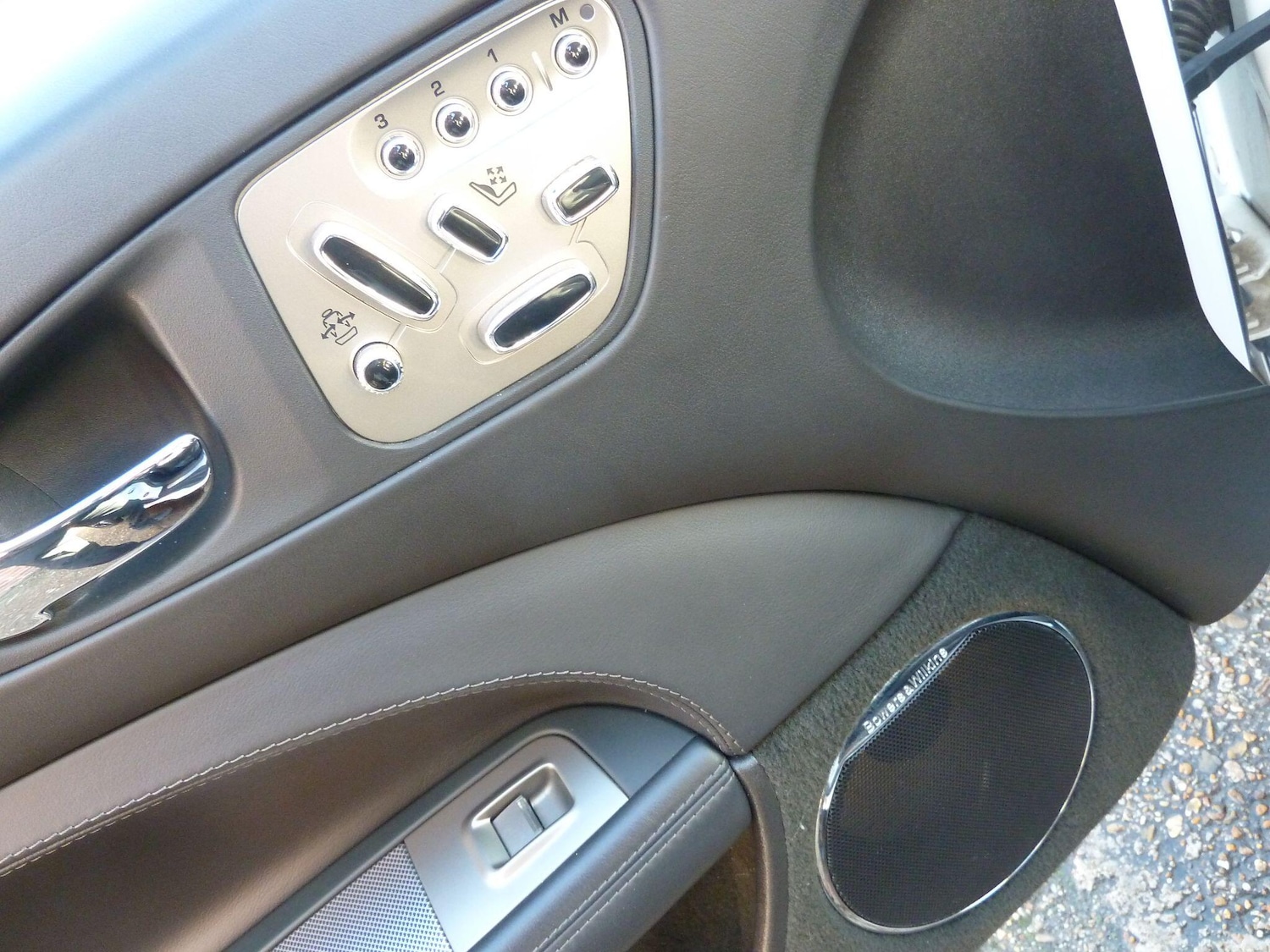 Used Jaguar XK 2010 for sale - 77039679: Photo 18