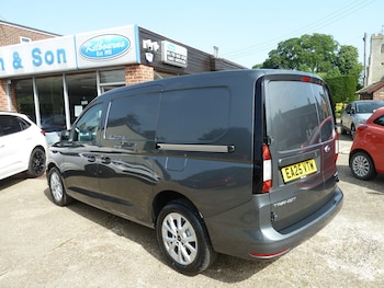 Used Ford Transit Connect 2025 for sale - 78662198: Photo