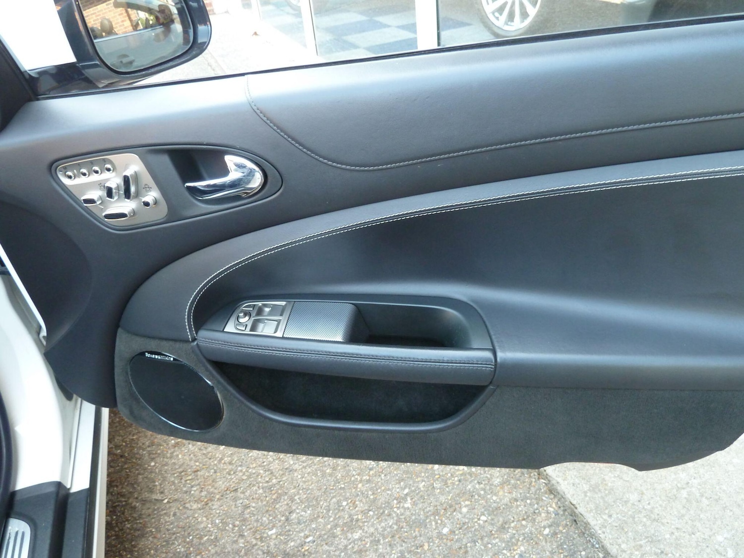 Used Jaguar XK 2009 for sale - 77924774: Photo 12