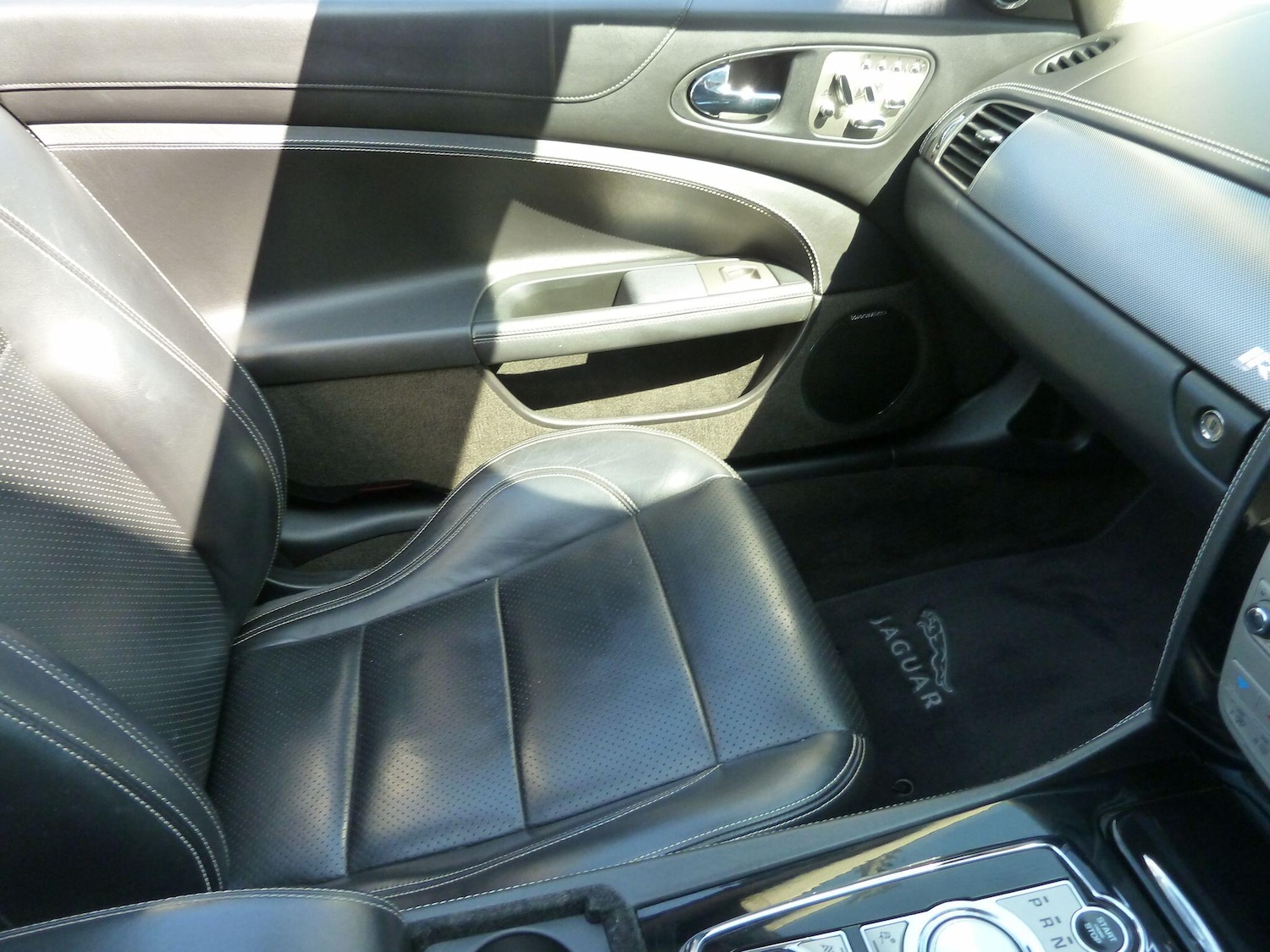 Used Jaguar XK 2009 for sale - 77924774: Photo 35