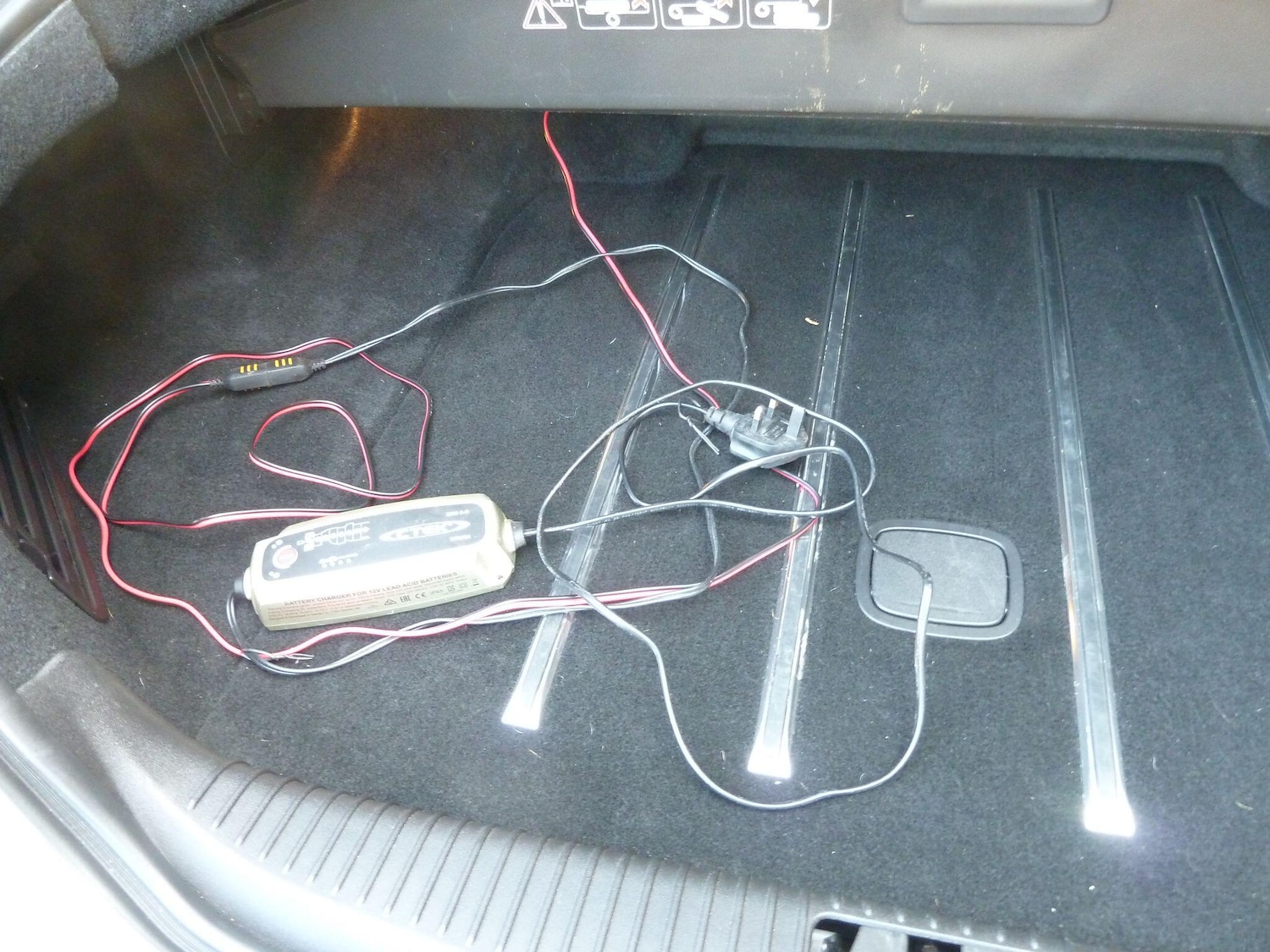 Used Jaguar XK 2009 for sale - 77924774: Photo 39