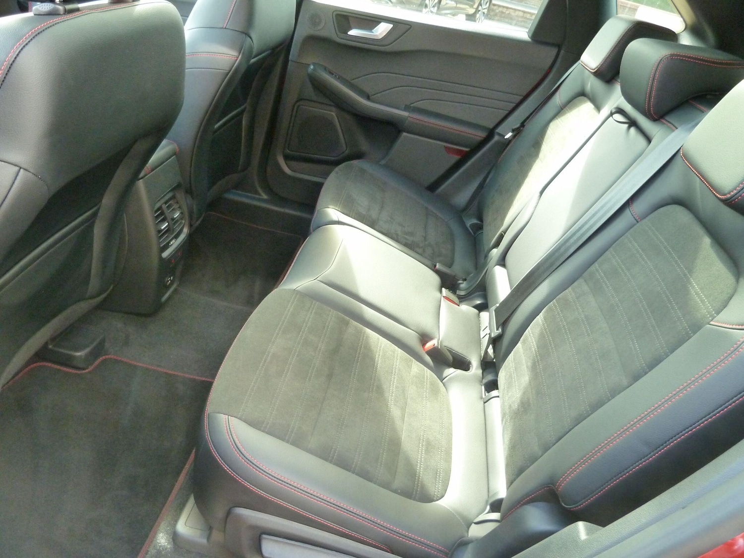 Used Ford Kuga 2022 for sale - 75989847: Photo 9