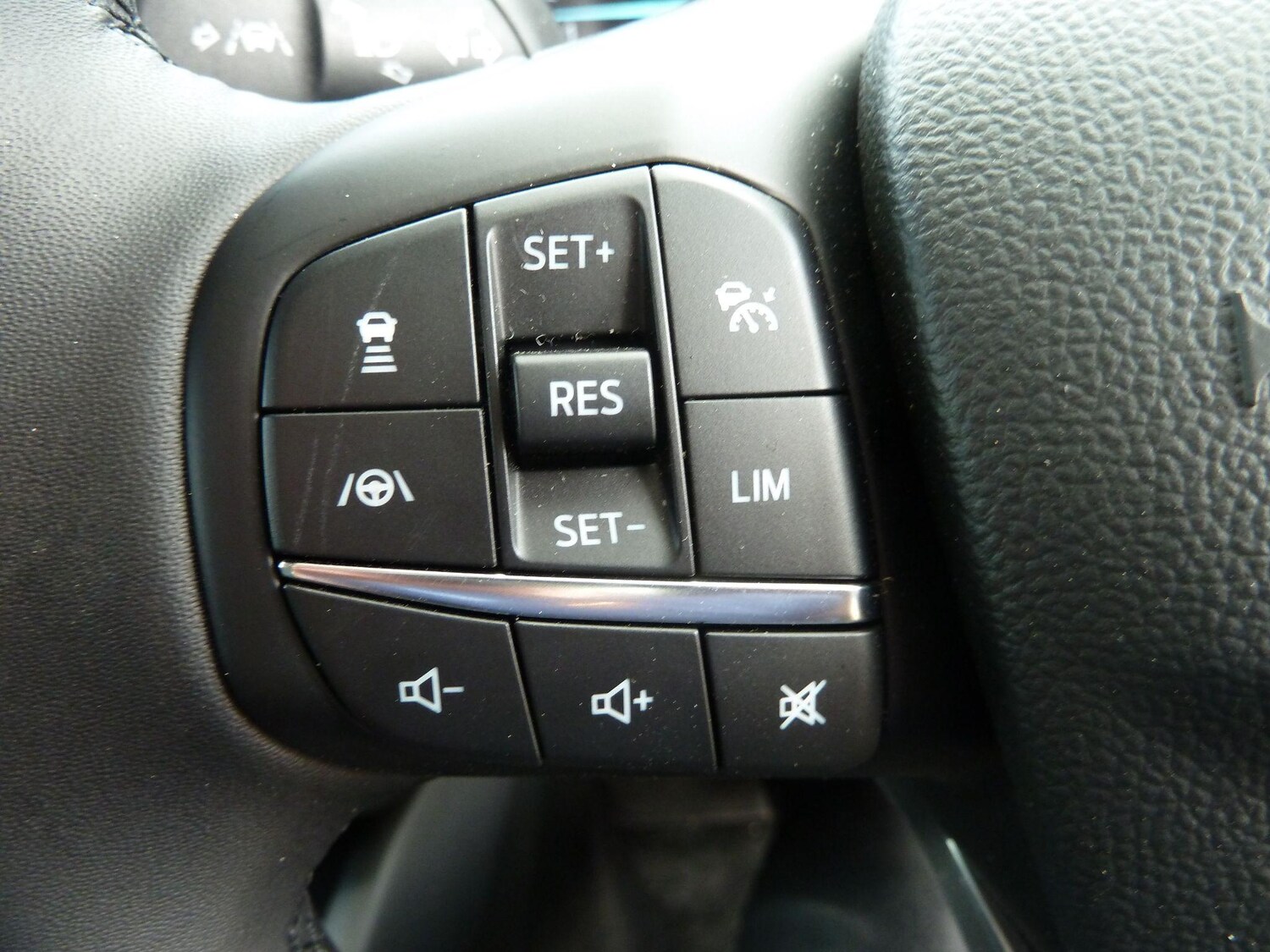 Used Ford Focus 2024 for sale - 77454695: Photo 12