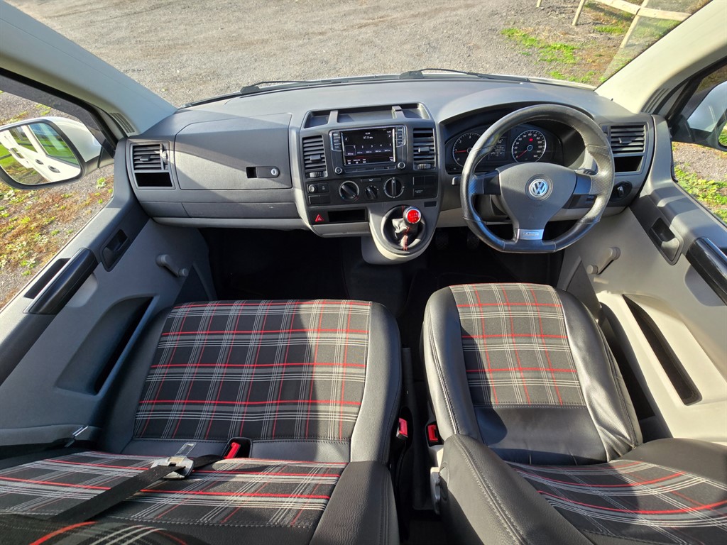 Used Volkswagen Transporter 2010 for sale - 76373046: Photo 11