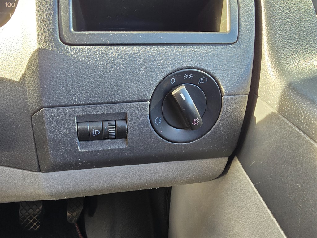 Used Volkswagen Transporter 2010 for sale - 76373046: Photo 24