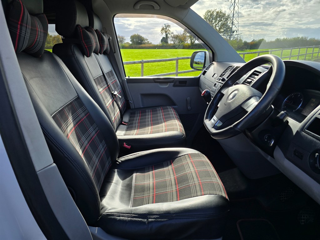 Used Volkswagen Transporter 2010 for sale - 76373046: Photo 9